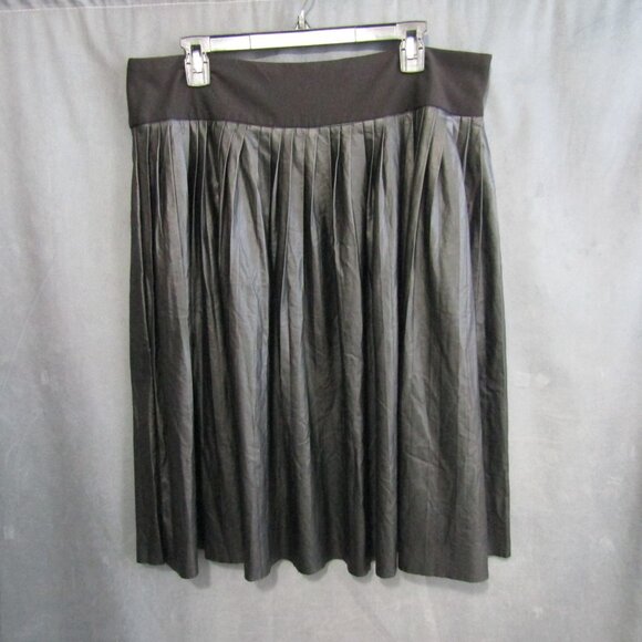 Melissa McCarthy Seven 7 Black Skirt Plus Size 1X Coated Raw Hem Side Zip Womens - Picture 9 of 9